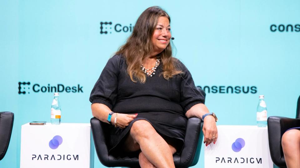 Franklin Templeton teams up with MoonPay to let big investors swap stablecoins for yields 24/7