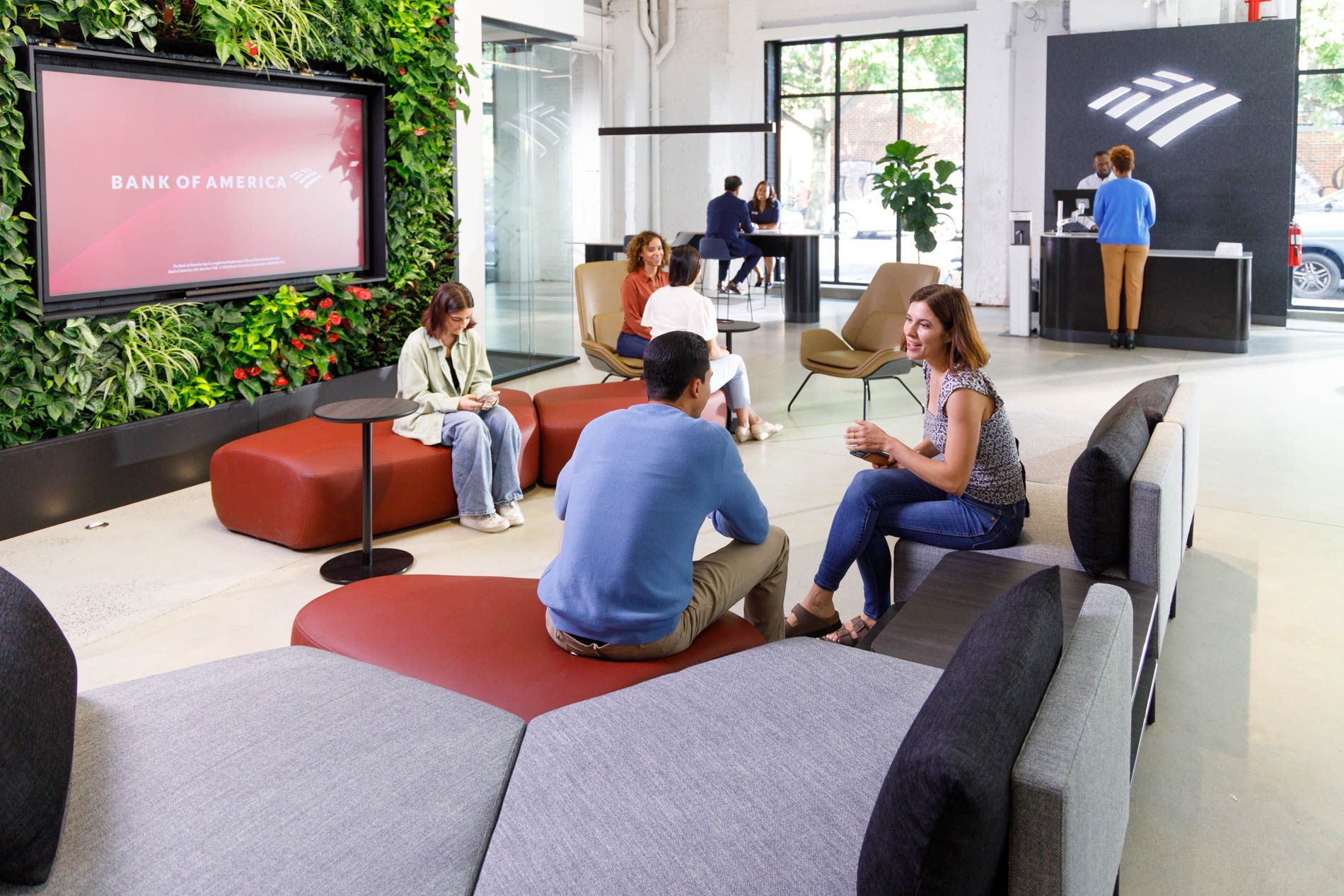 뱅크 오브 아메리카의 모이니한, 예금이 온체인으로 이동할 경우 스테이블코인이 대출을 압박할 수 있다고 경고