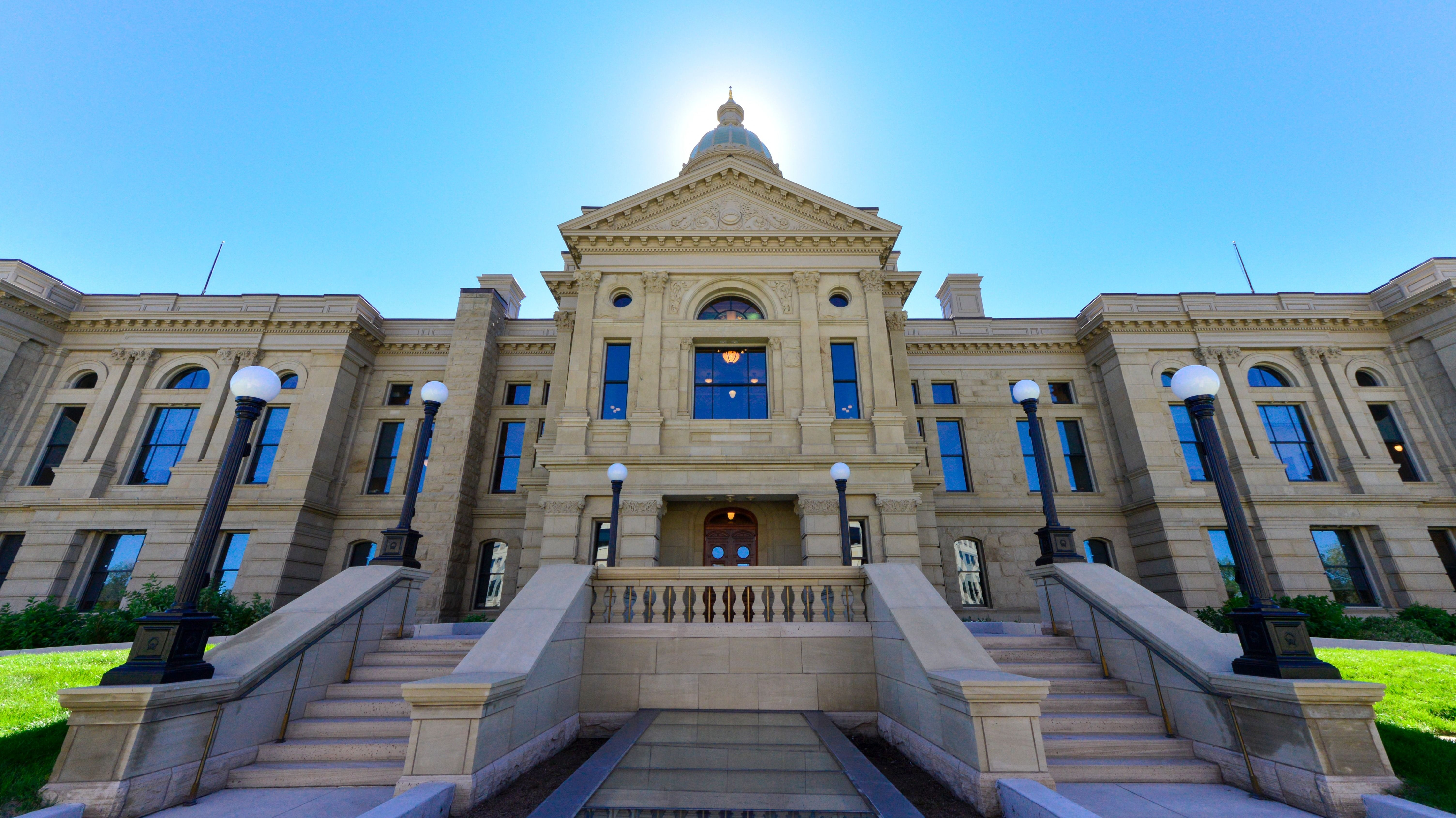 稳定币，AVAX 新闻：怀俄明州在基于Avalanche 的Hashfire 上测试即时支付