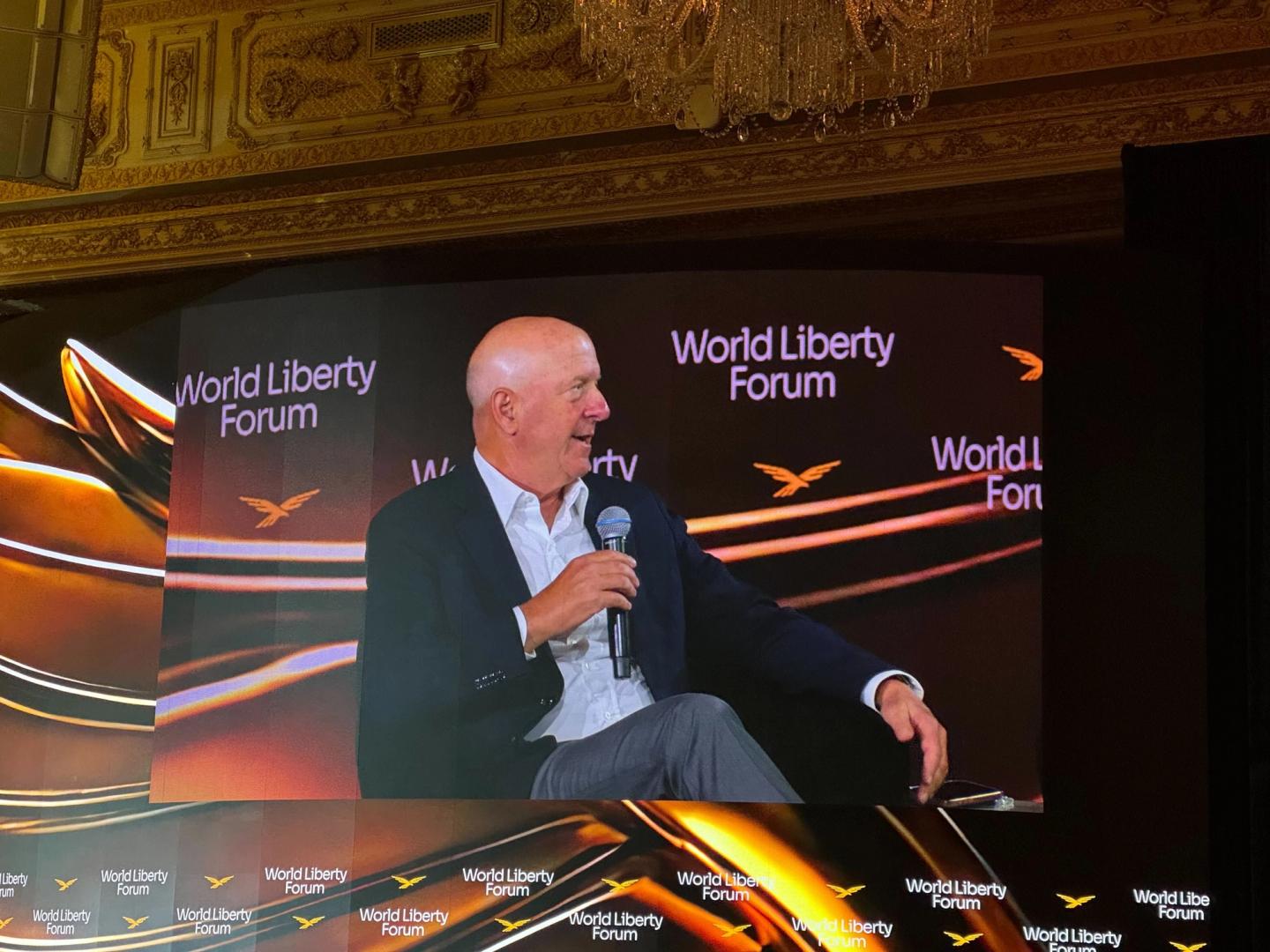 Goldman Sachs CEO Supports Clarity Act for Crypto