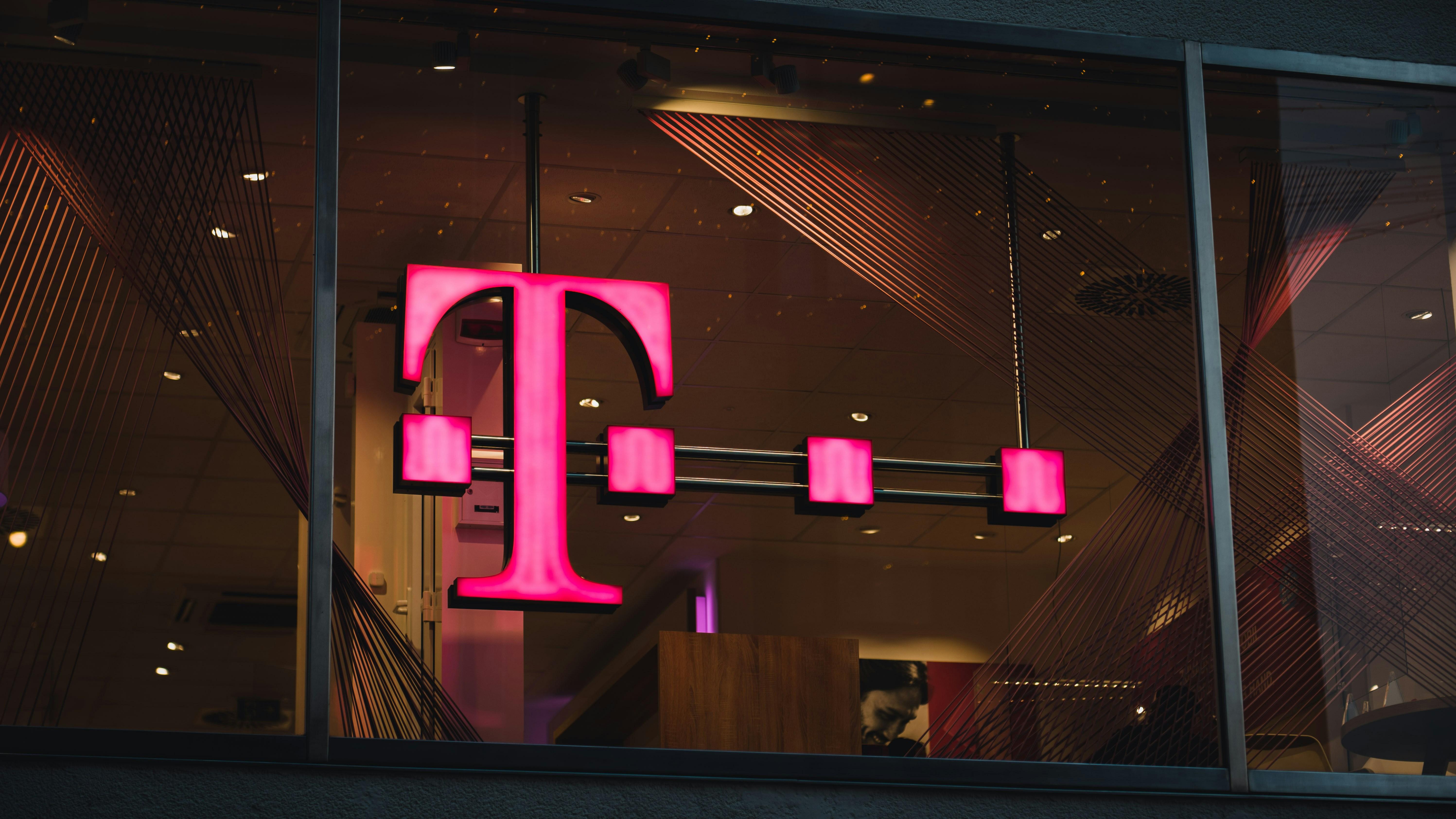 Deutsche Telekom Joins RWA-Focused XDC as Infrastructure Provider in  Digital Asset Push