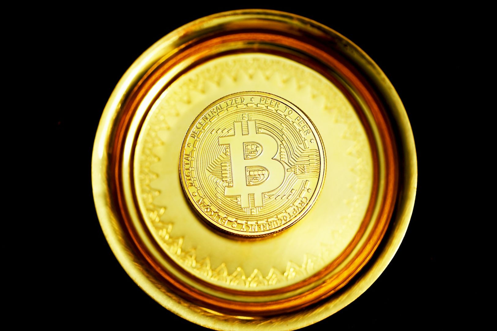 Analysts Say Bitcoin’s Long-Term Focus Is Easing War Jitters Analysts Say Bitcoin’s Long-Term Focus Is Easing War Jitters