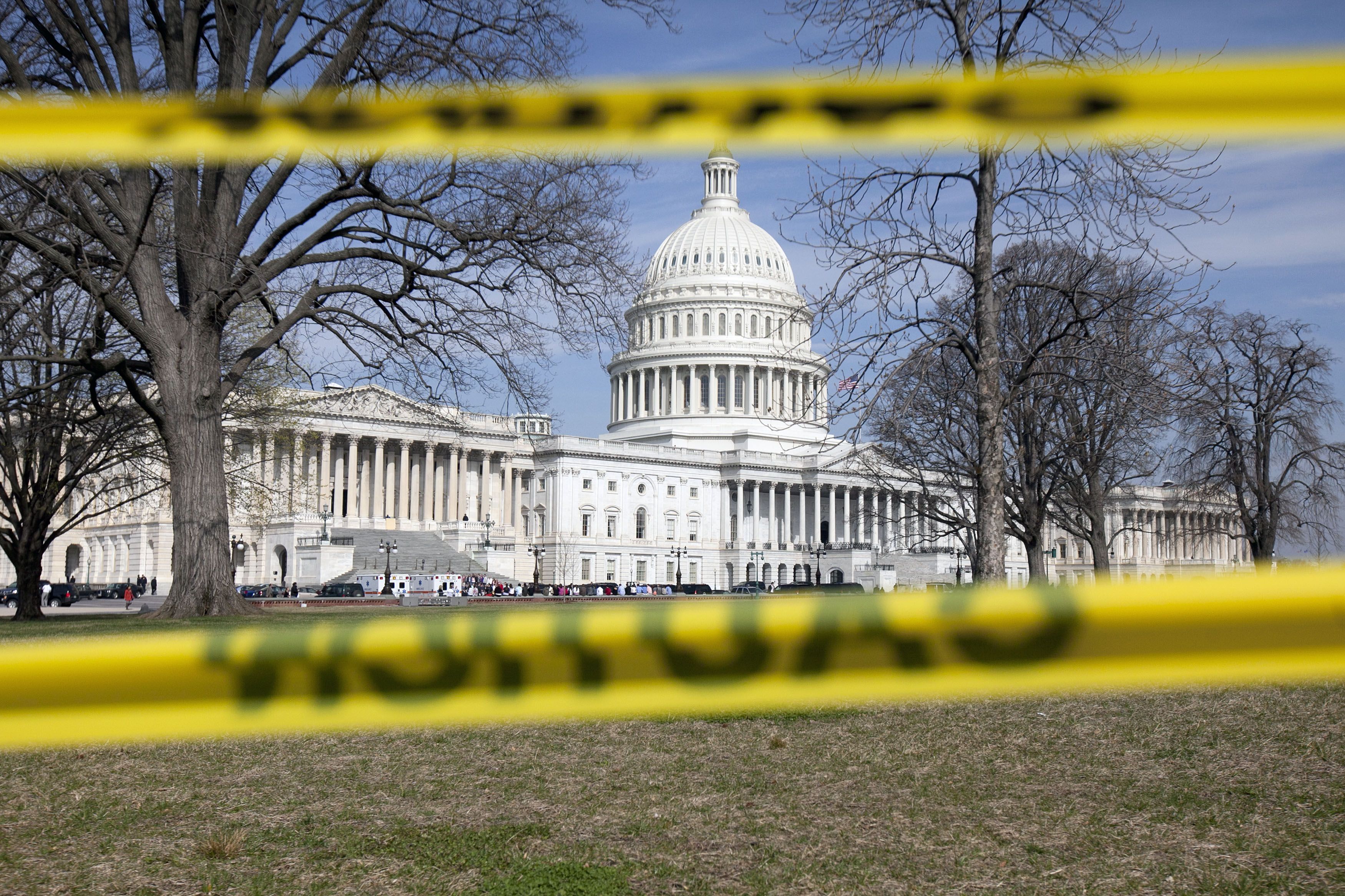 Here’s What Happens to Solana, Litecoin ETFs in U.S. Government Shutdown