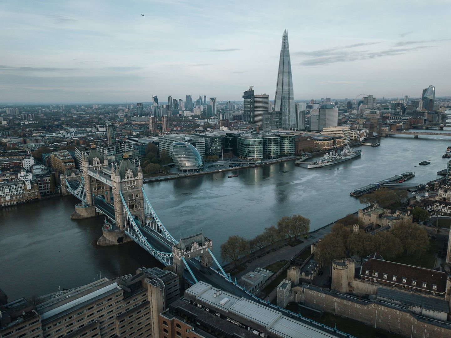 UK Commits to Enabling DLT, Tokenization Work in its Wholesale Strategy UK Commits to Enabling DLT, Tokenization Work in its Wholesale Strategy