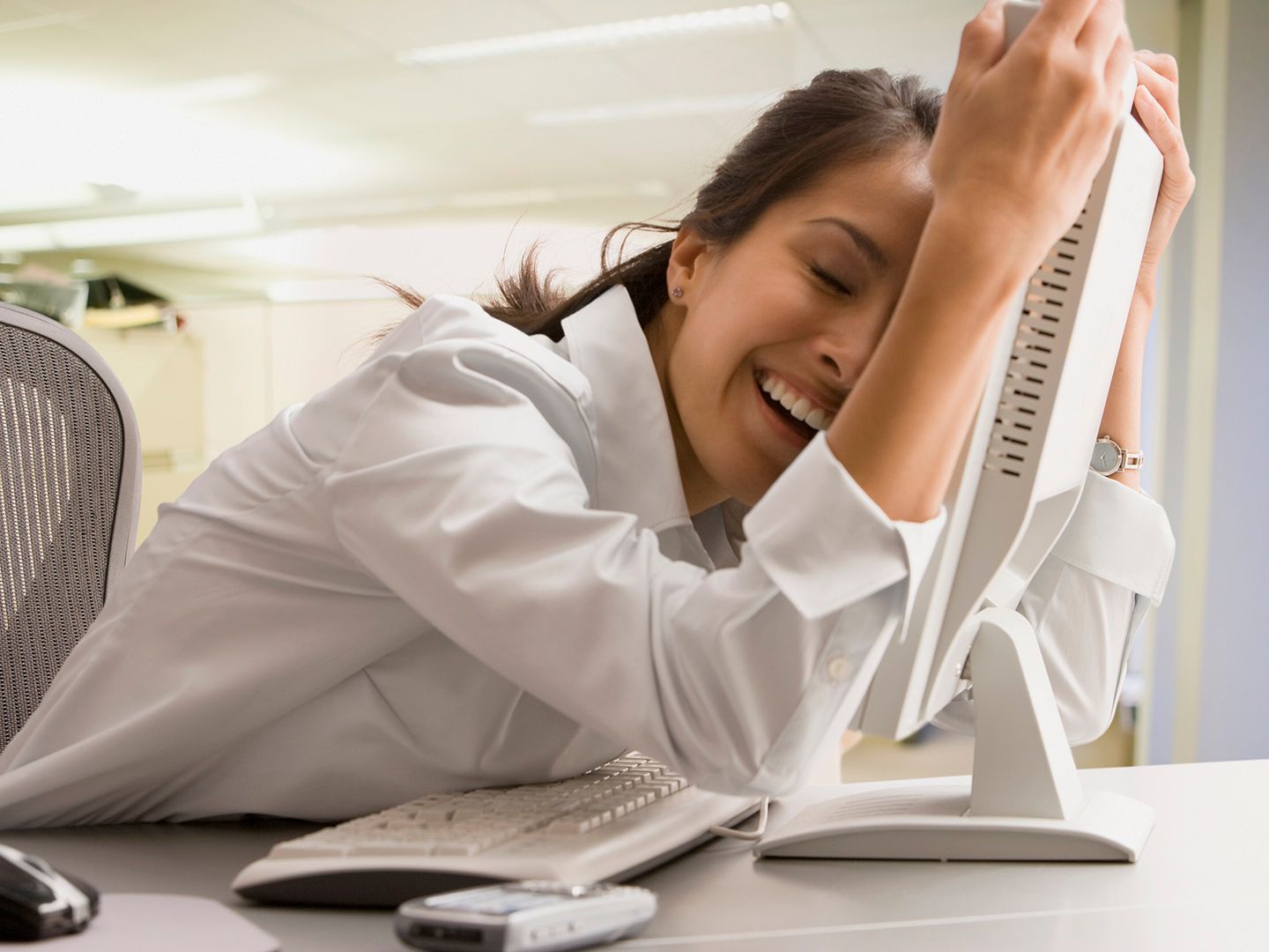 Crypto Markets Manage Modest Move Higher Friday, Trimming Weekly Losses