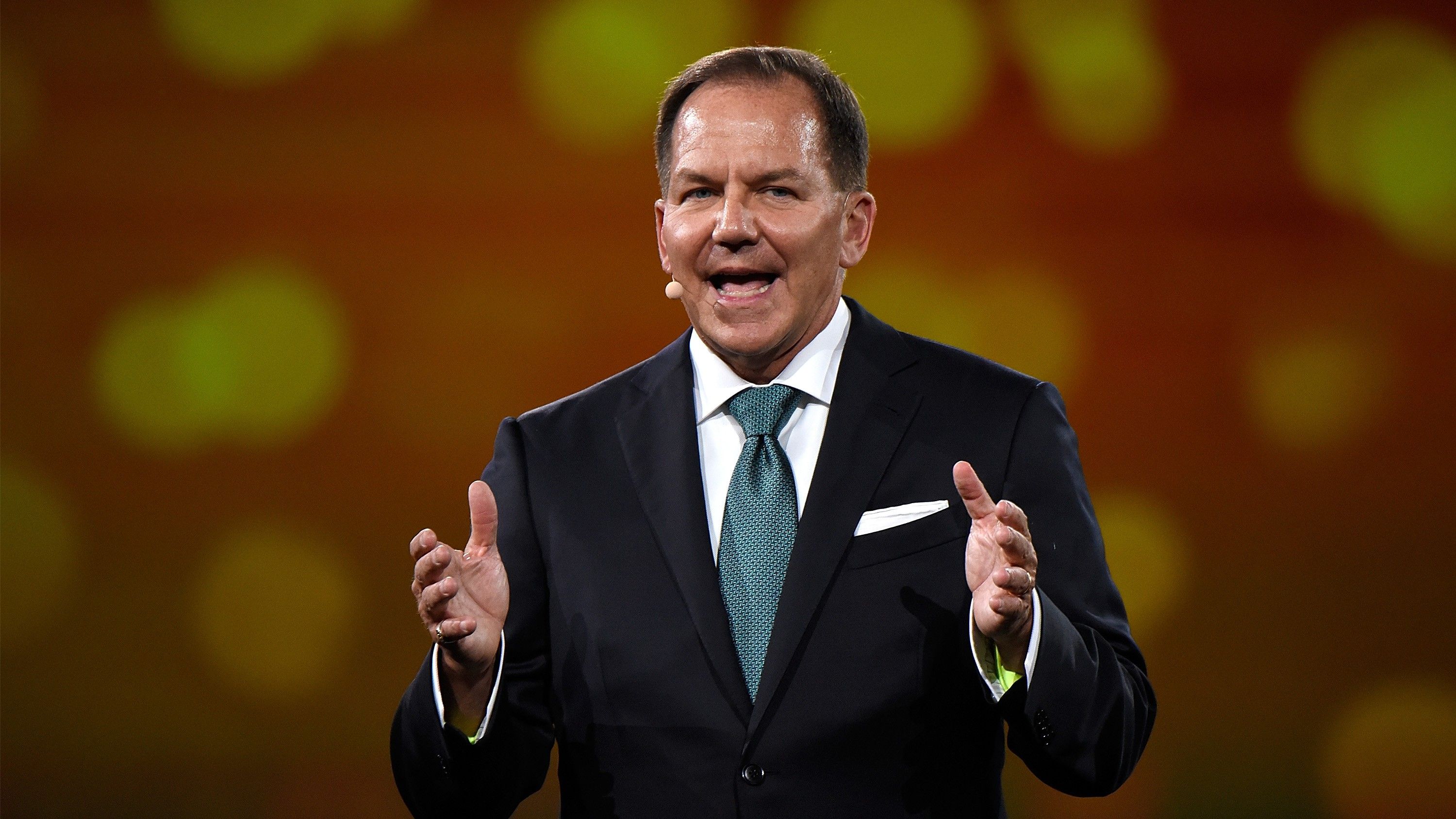 Paul Tudor Jones: 'All Roads Lead to Inflation;' He's Long Bitcoin and Gold