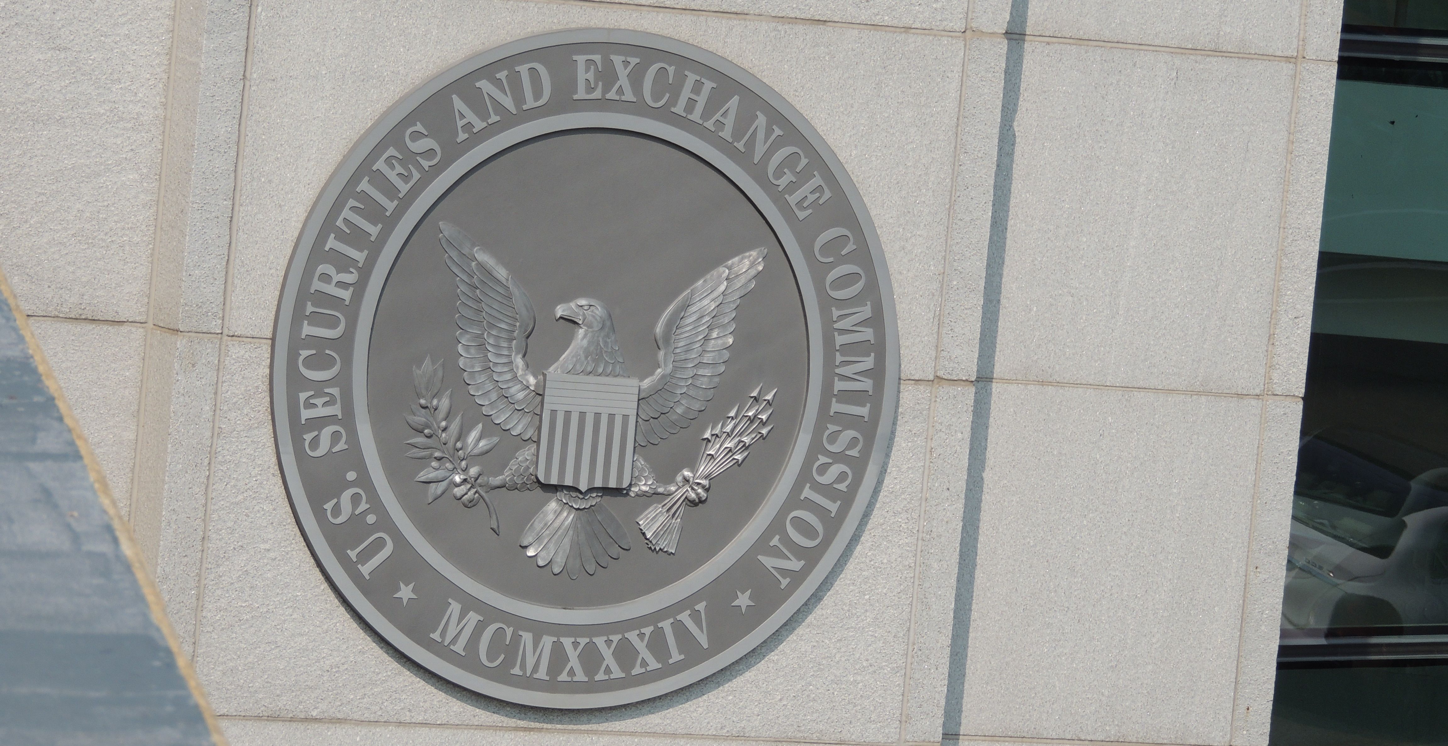 SEC Goes After Another Crypto Firm, Slaps Immutable With Wells Notice