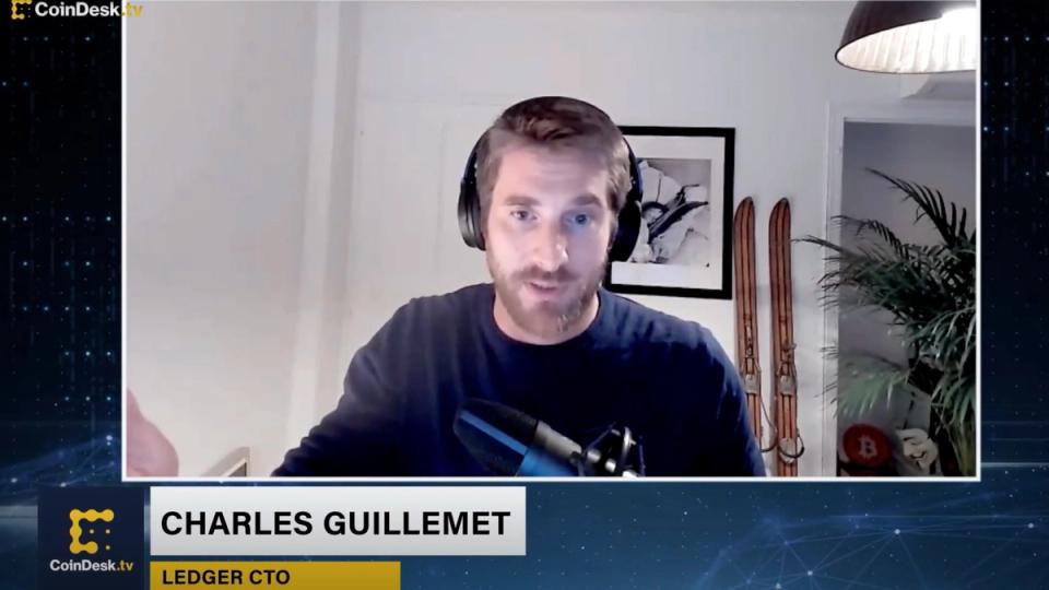 CTO da Ledger alerta: IA está tornando ataques a criptomoedas mais baratos e perigosos