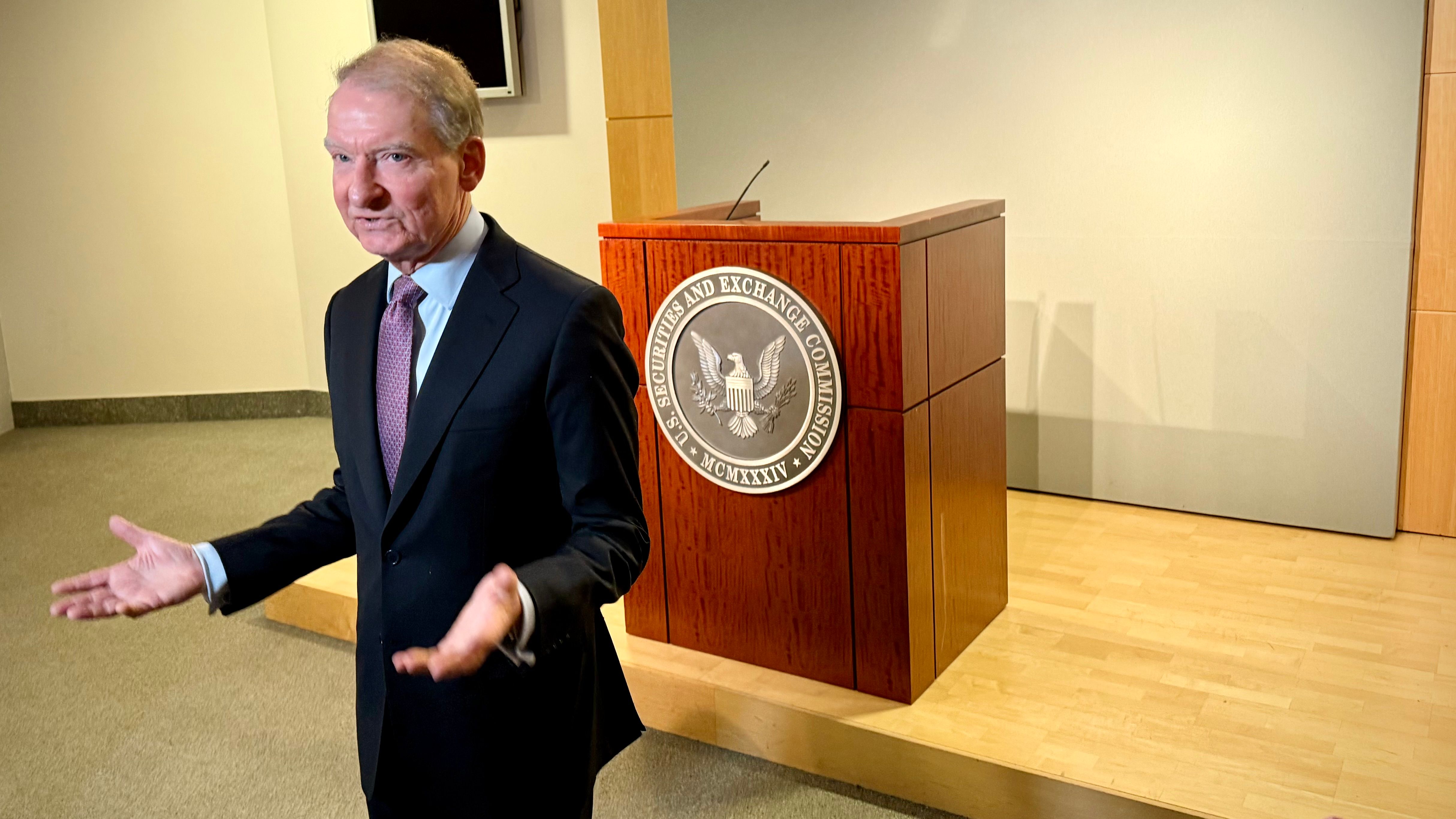 U.S. SEC Chief Atkins Says Clarity Coming on Crypto Tied to Investment Contracts