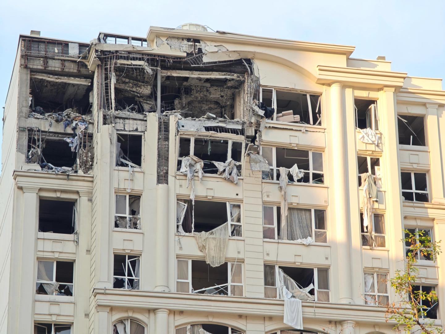 Crypto Daybook Americas: Bitcoin Weathers Market Rout as Israel Hits Iran Crypto Daybook Americas: Bitcoin Weathers Market Rout as Israel Hits Iran