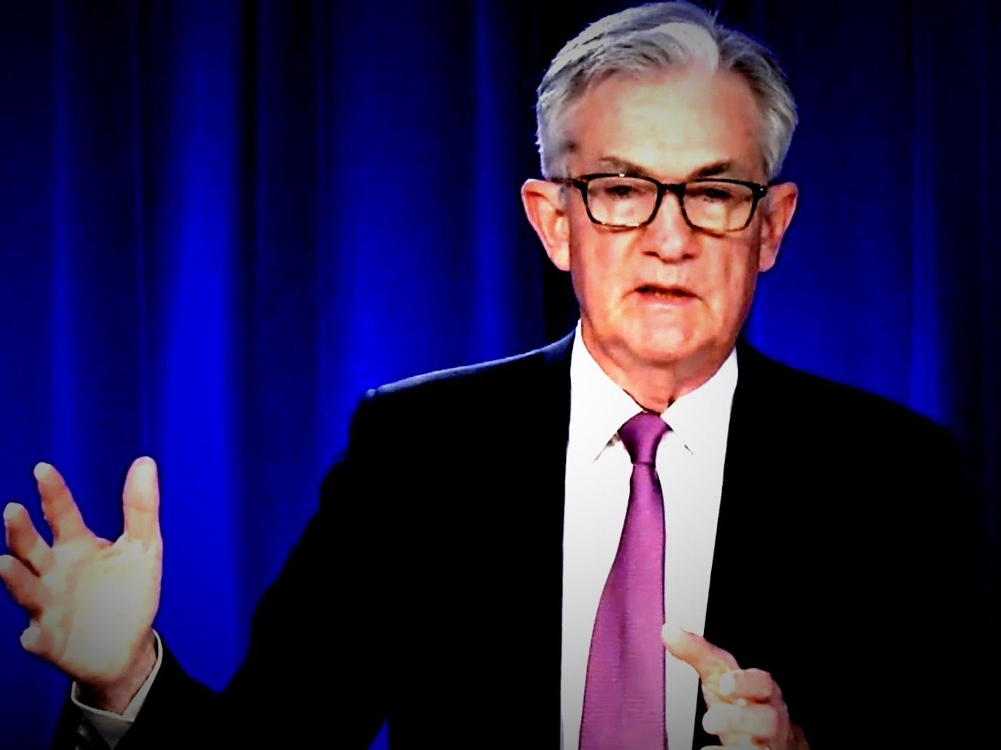 Federal Reserve to Taper Money Printing That Fueled Bitcoin Bets