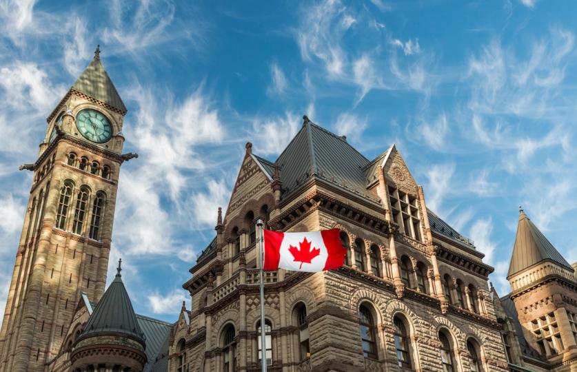 Canada oo daah-furtay stablecoin-kii ugu horreeyey ee sharciyeysan
