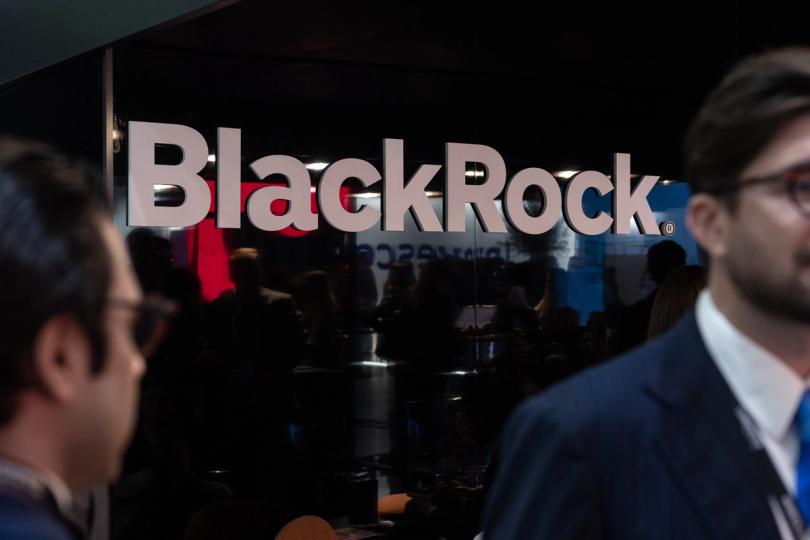 BlackRock lança ETF de Ethereum com Staking: Novo iShares ETHB foca em rendimentos passivos