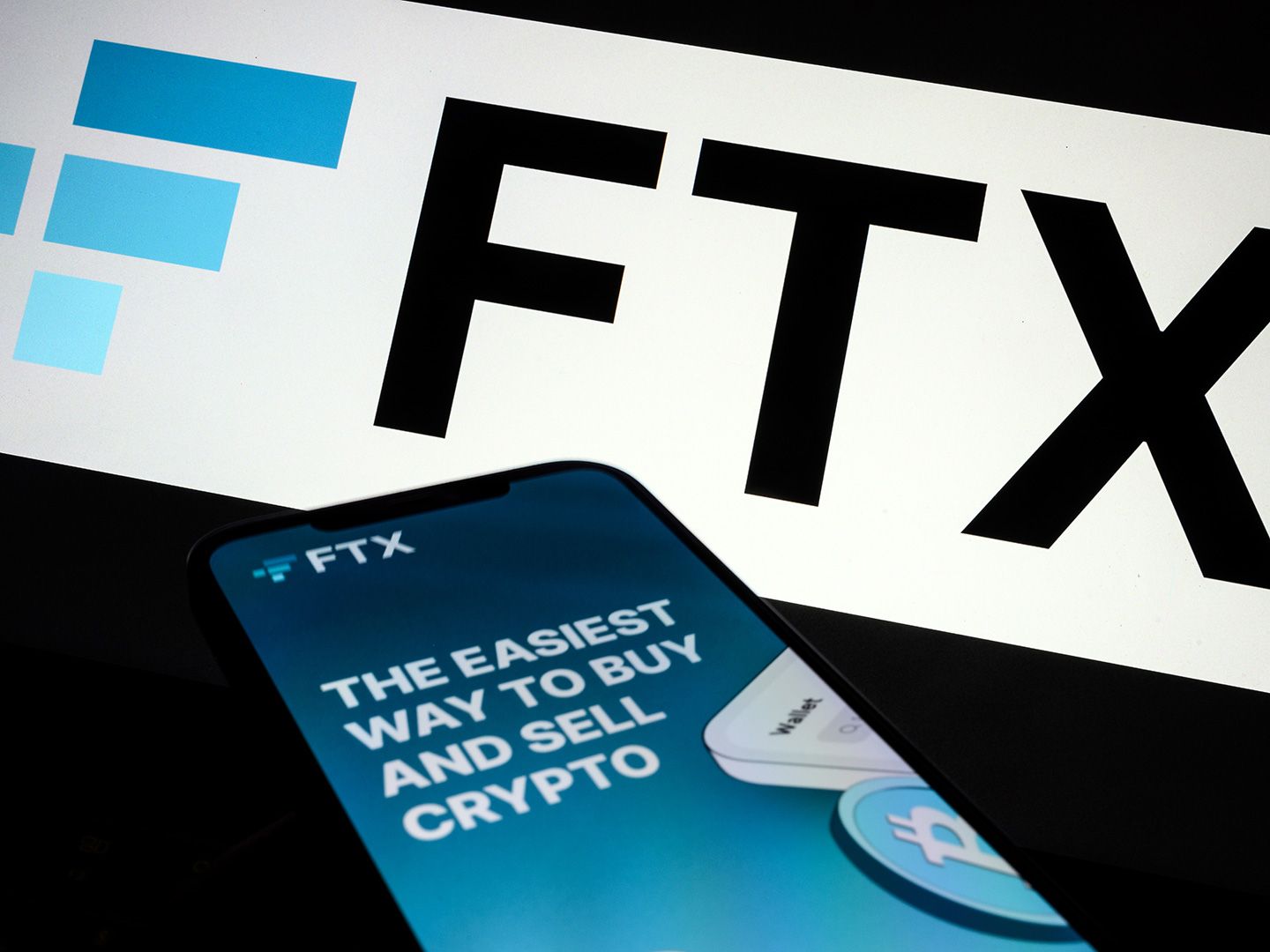 FTX CEO John Ray Confirms Late-Night Hack, Says Company Is Working With Law  Enforcement