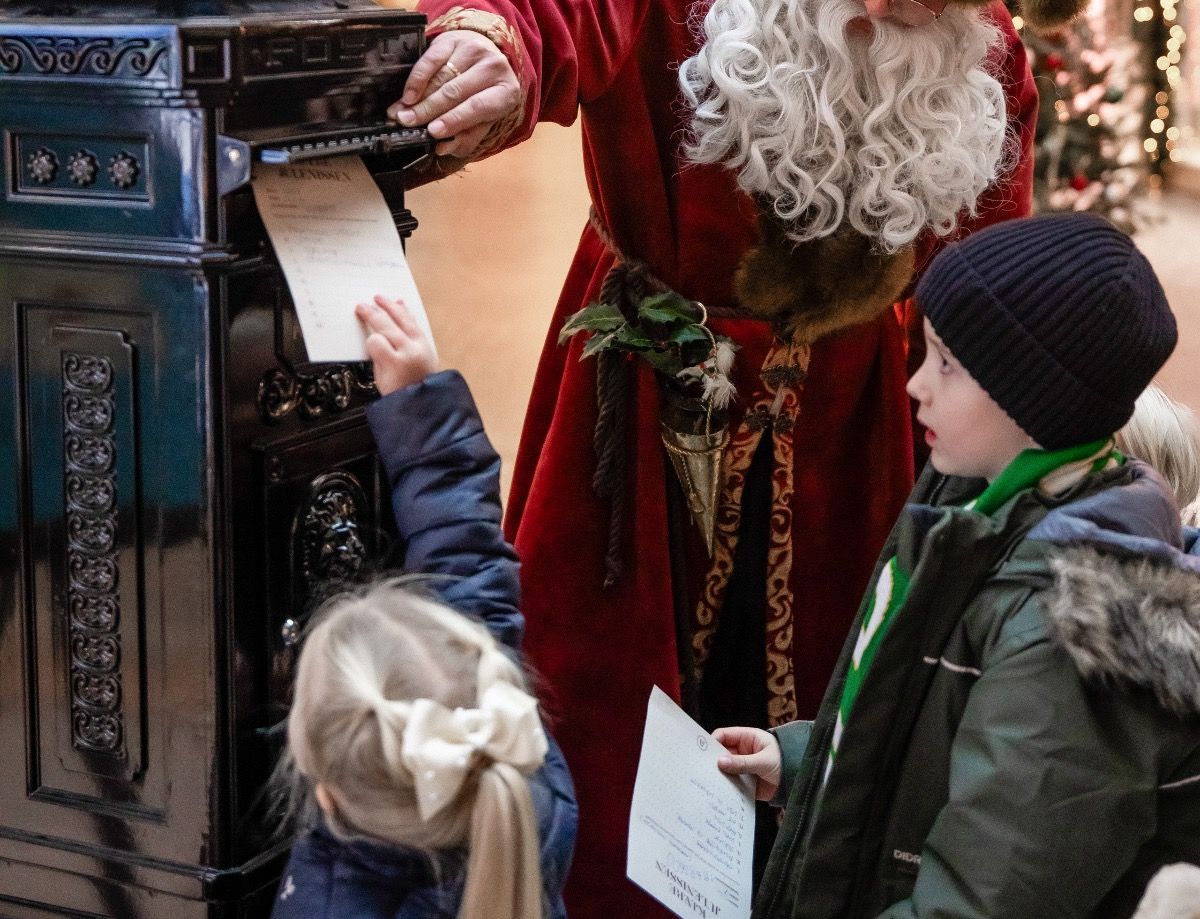 Brev til julenissen postes