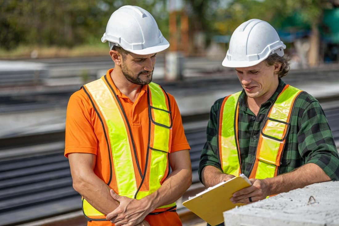 Commercial construction supervisors on a job site
