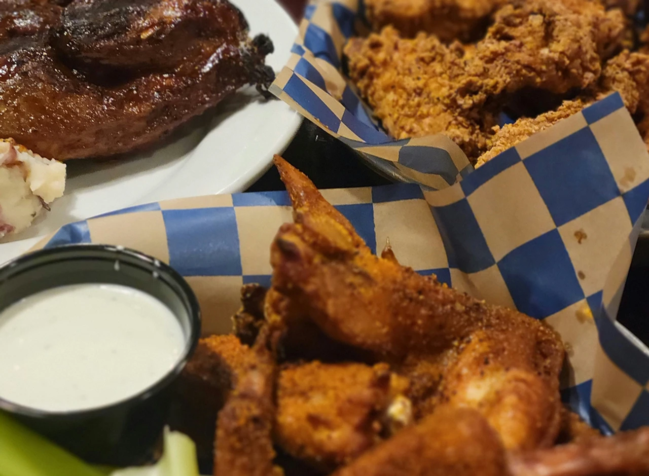 Wings & Brgs