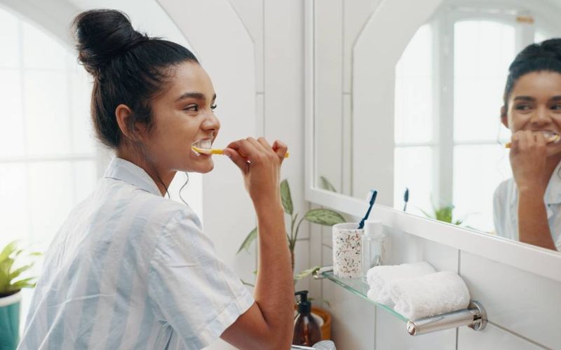 When to Replace Your Toothbrush: Signs and Recommendations