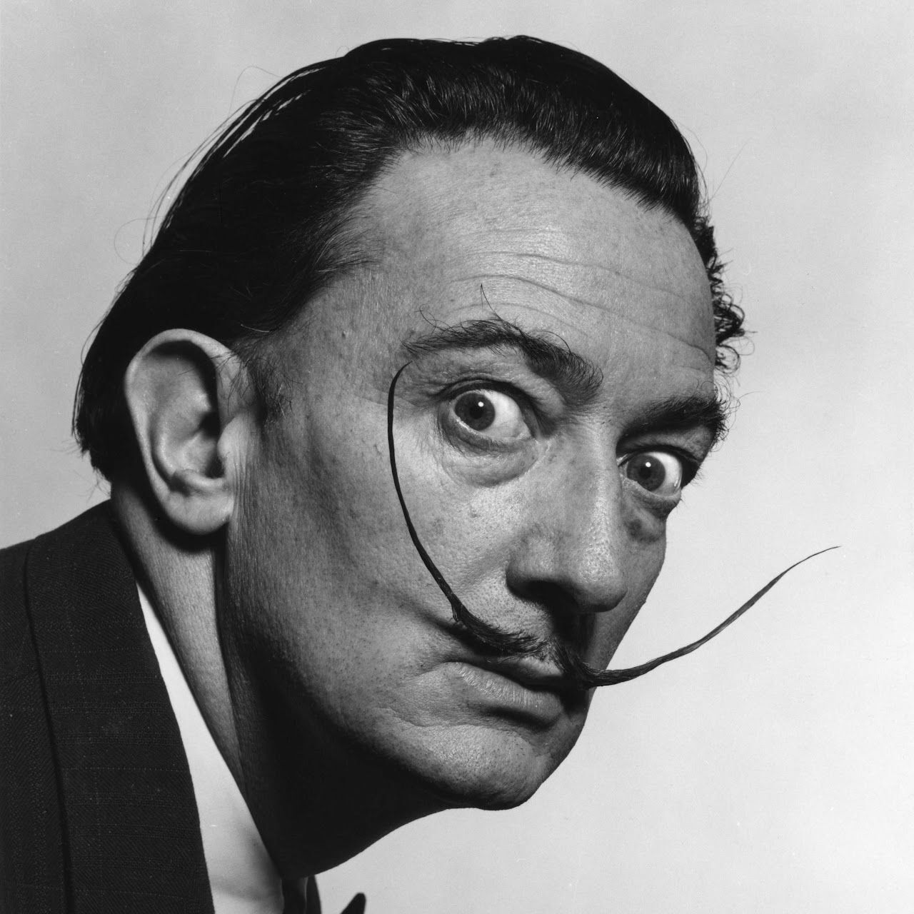 Retrato de Salvador Dalí