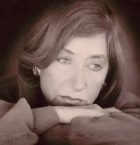 Retrato de Amalia Jamilis