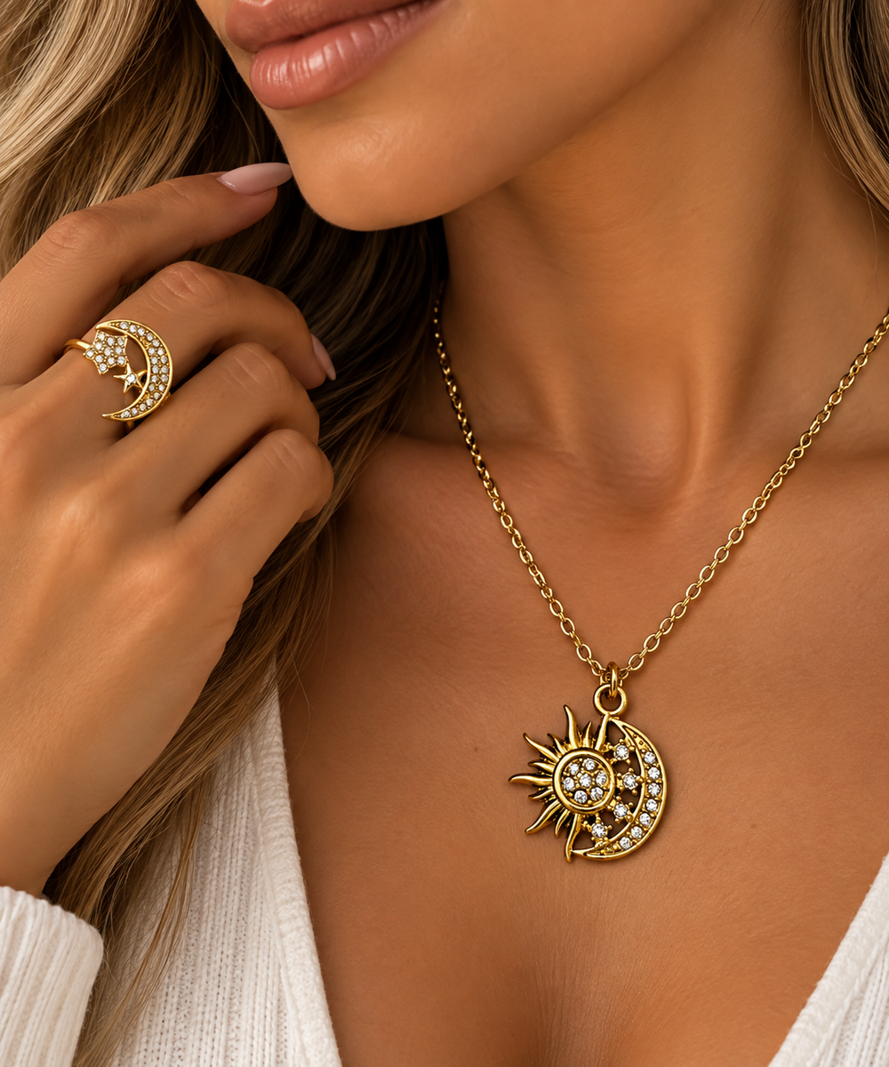 Conjunto Colar e Anel Sol e Lua – Dourado com Brilhantes