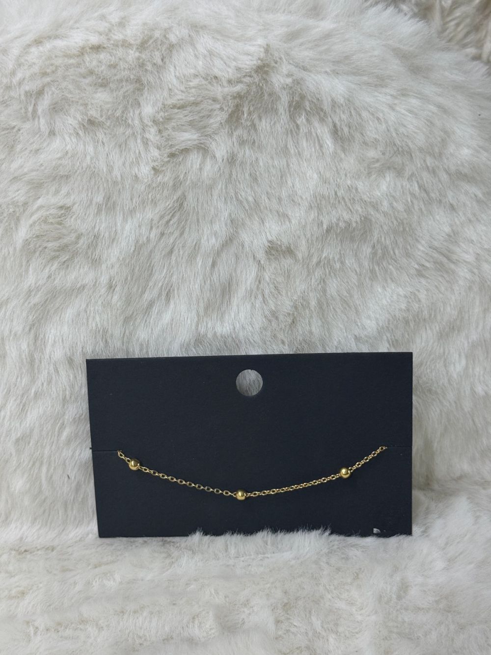 Pulseira simples com bolinhas