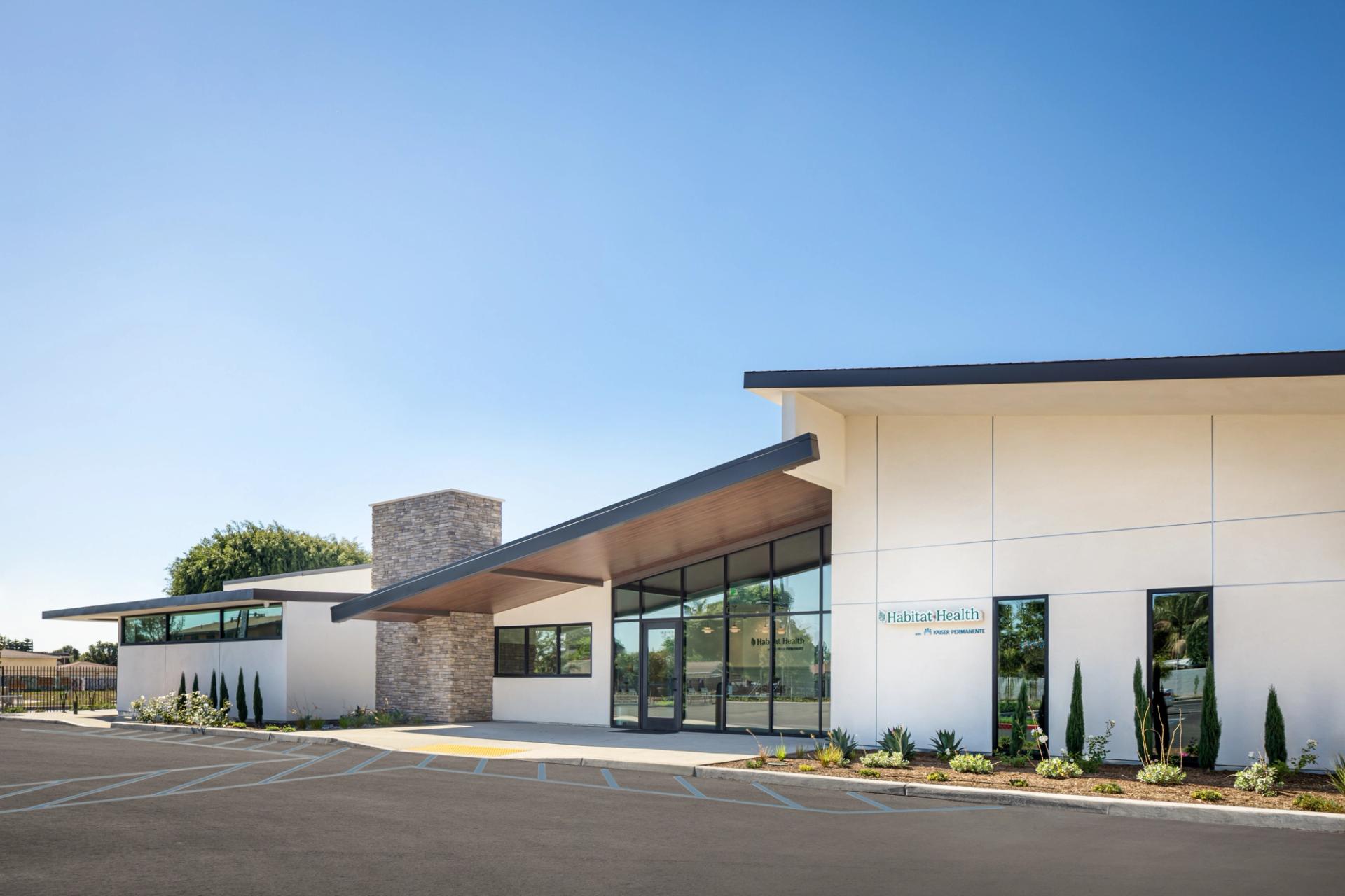 South Los Angeles PACE Center by Habitat Health with Kaiser Permanente