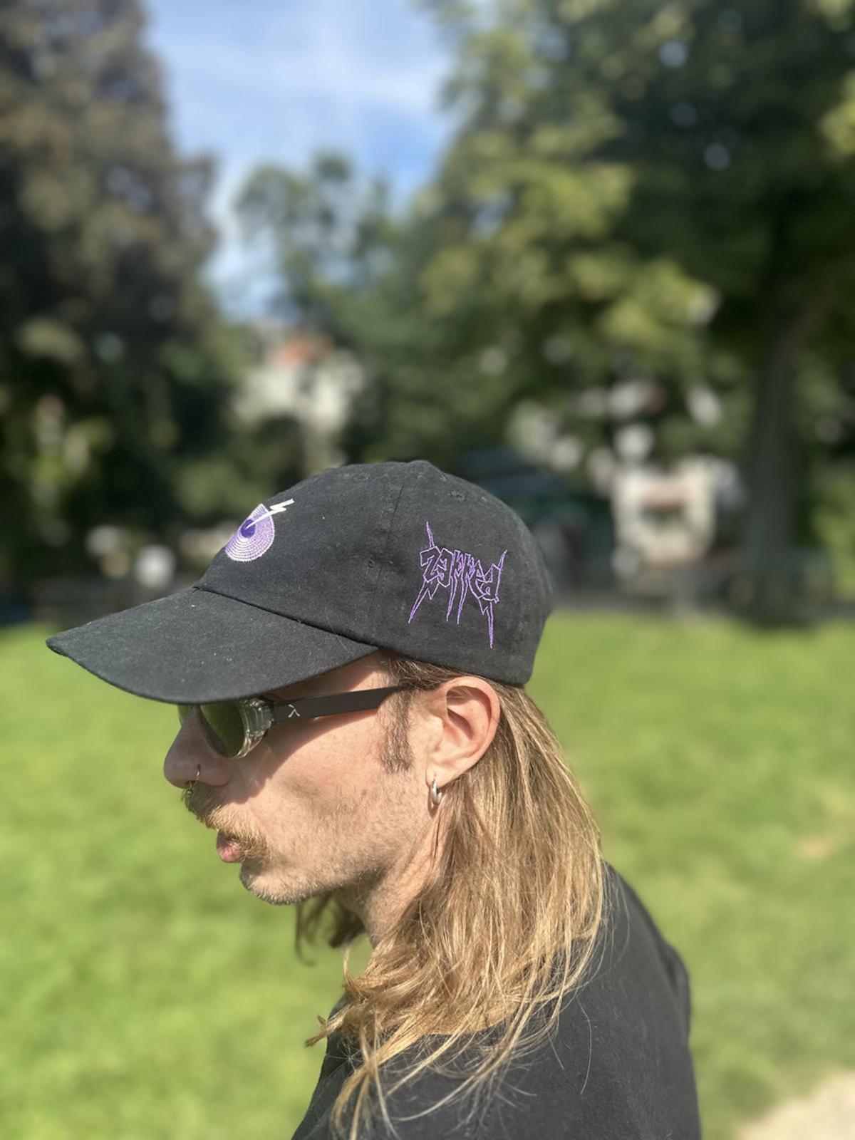 Zapped Cap