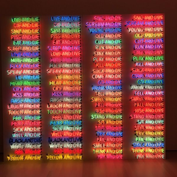 ニューヨーク近代美術館（MoMA)のブルース・ナウマン特別展を見に行き