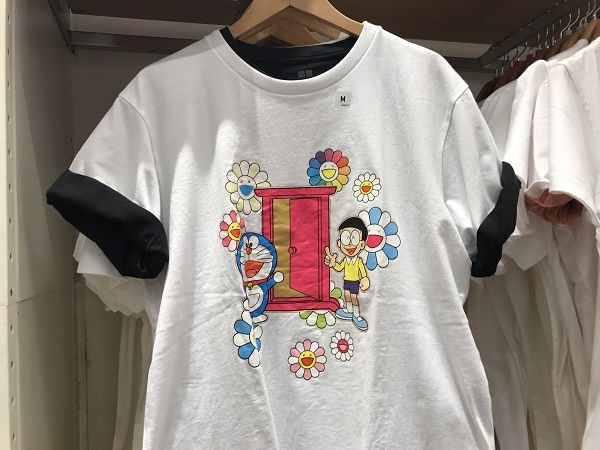 ドラえもん、世界で活躍中！村上隆さんデザインのユニクロUTの