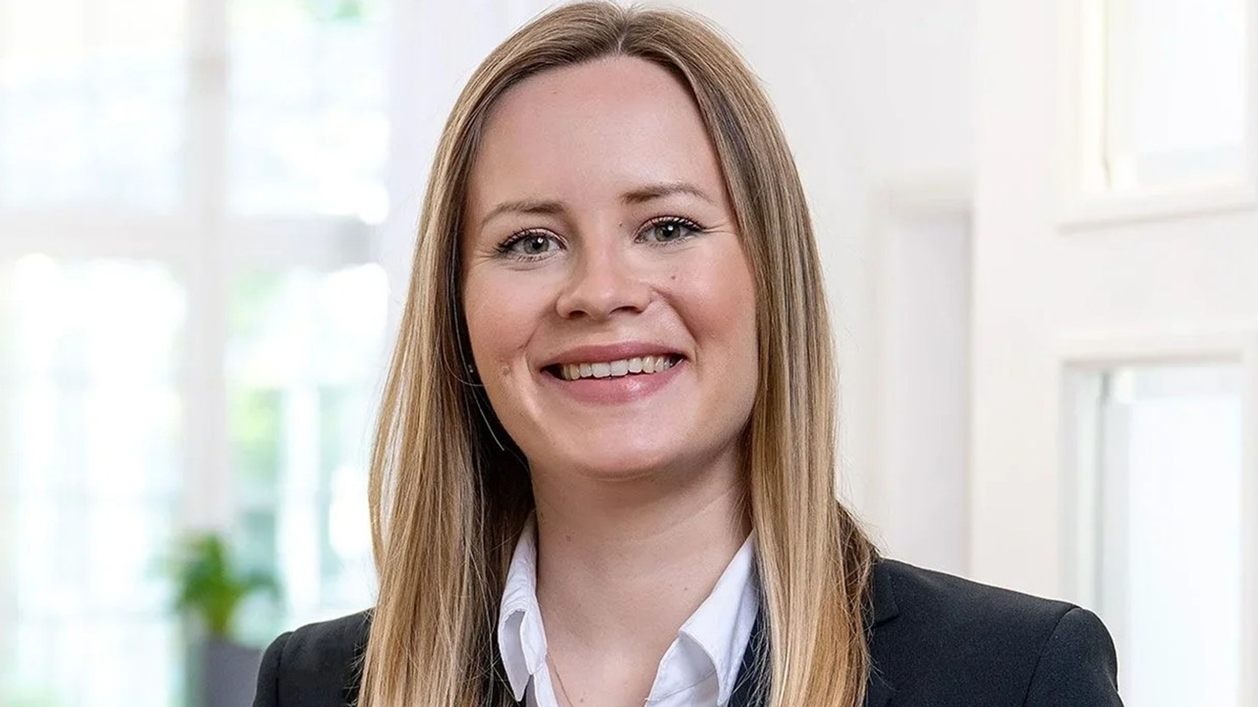Laura Schneider