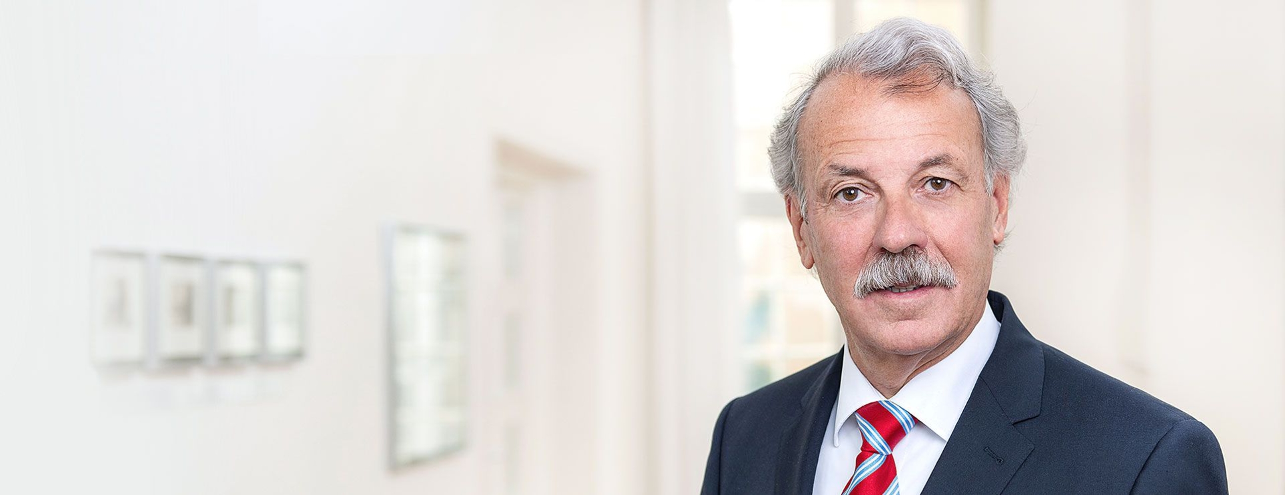 Eckhard K. Kunz
