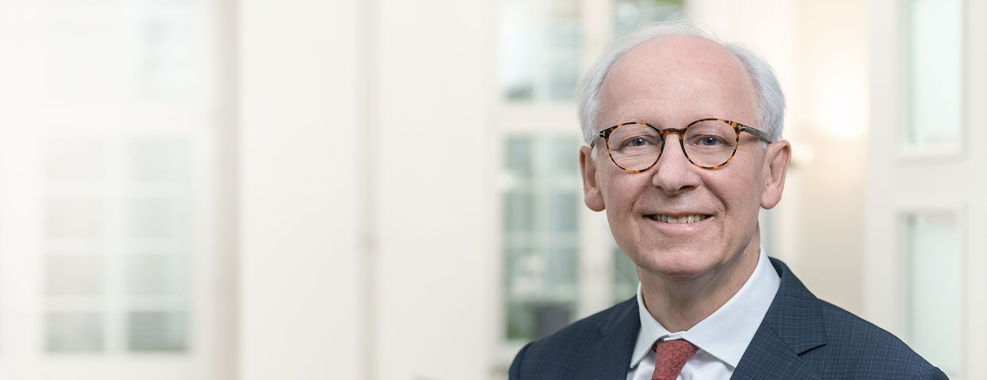 Dr. jur. Hermann J. Knott, LL.M. (UPenn)