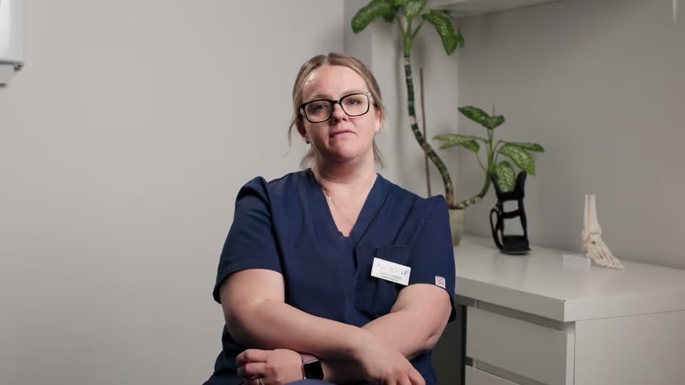 Active Step podiatrist explaining how often to get footcare with diabetes