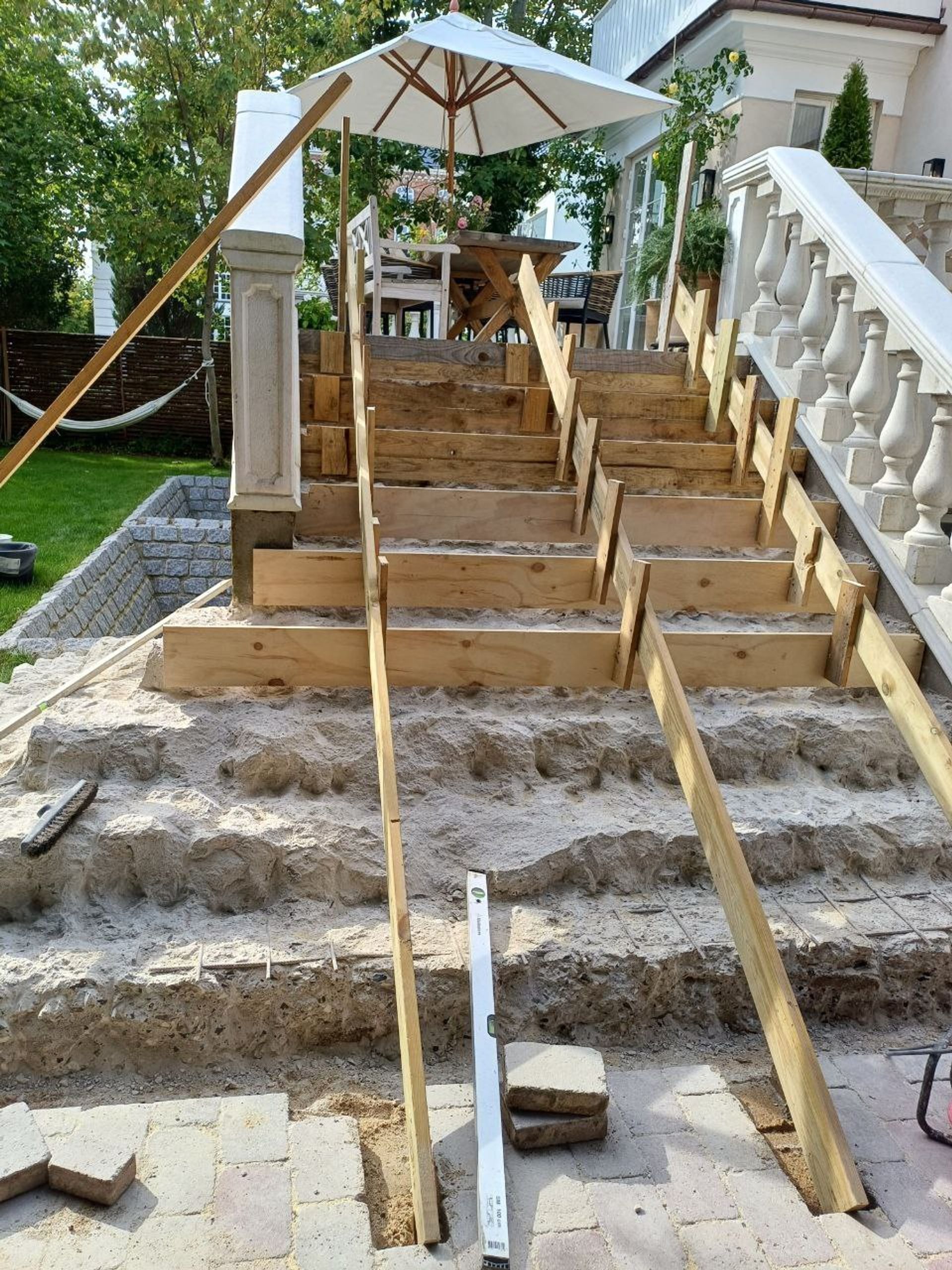 Trappe under opbygning ved privat bolig