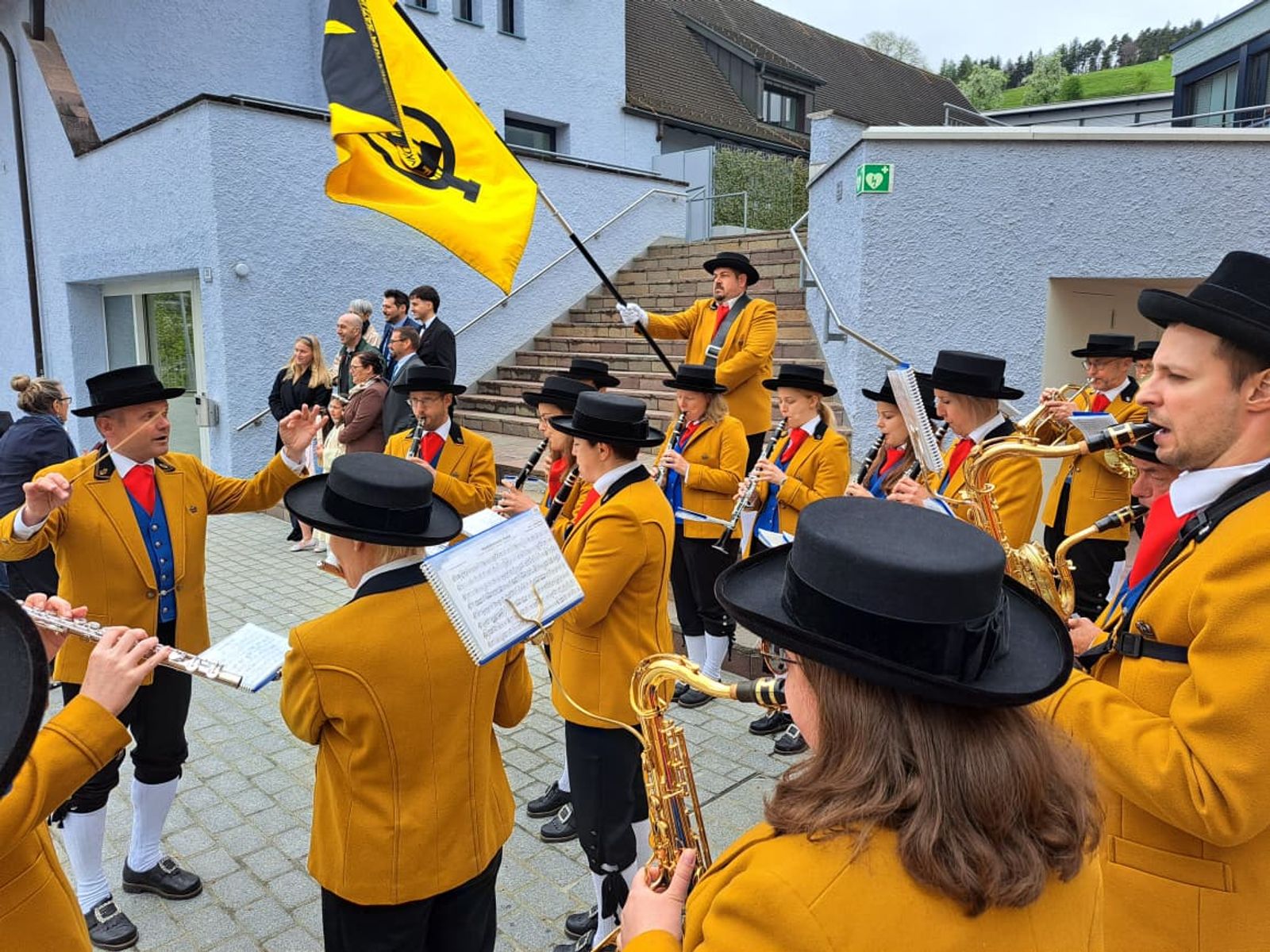 Weisser Sonntag in Mauren