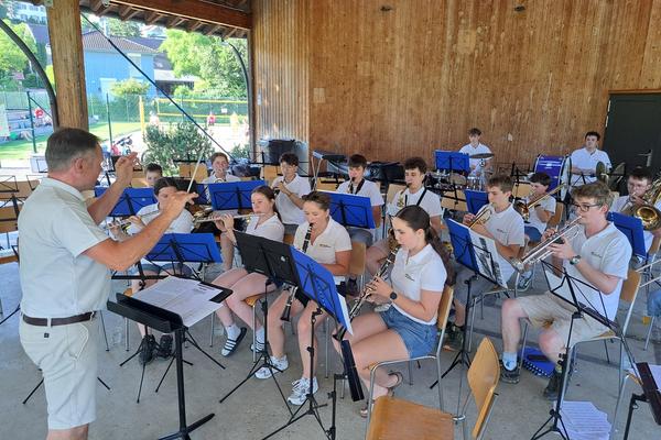 Platzkonzert im Weiherring