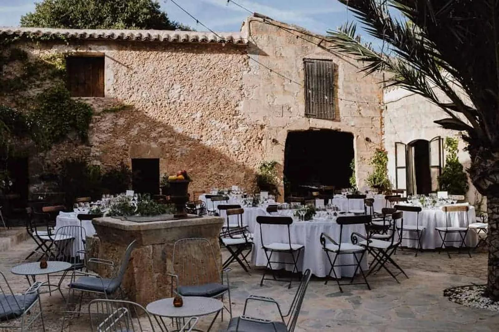 Country Estate in the Centre of the Island – Photo 10