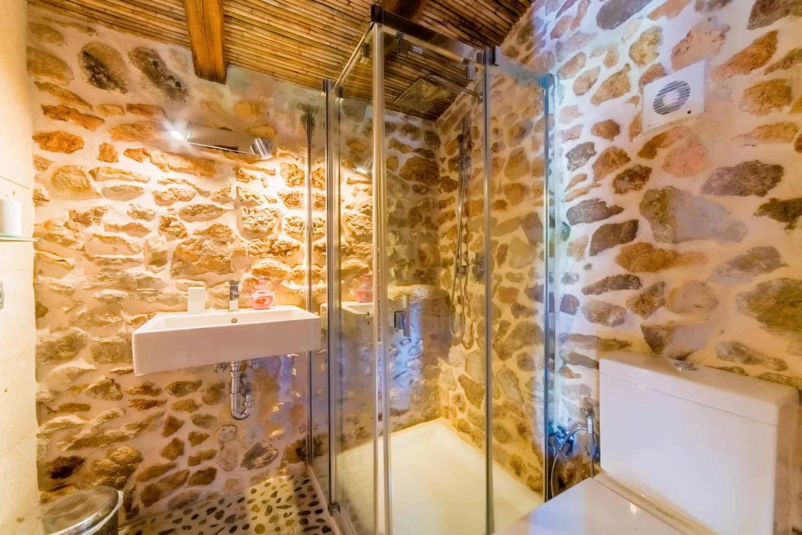 Natural-Stone Finca in the East – Photo 9
