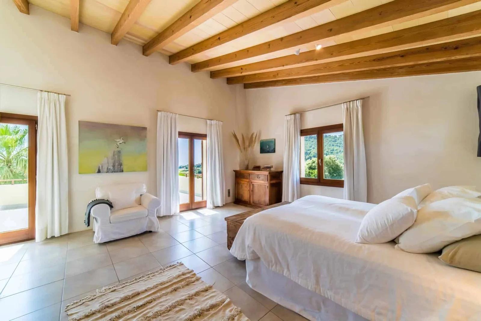 Natural-Stone Finca in the East – Photo 11