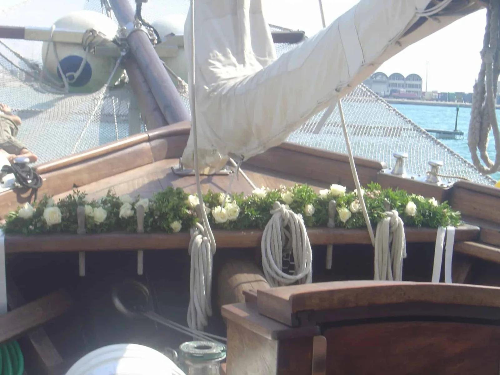 Vintage Sailing Yacht on the Mediterranean – Photo 5