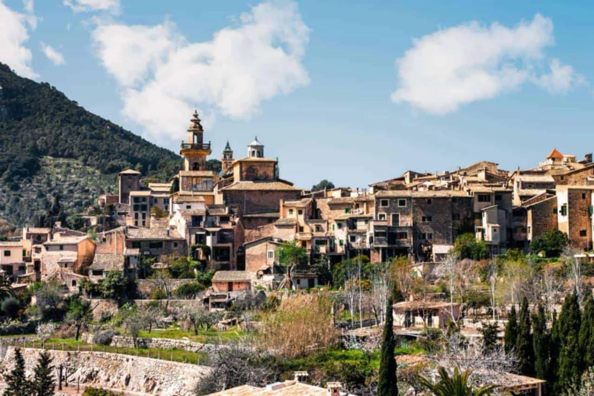 Valldemossa Tour