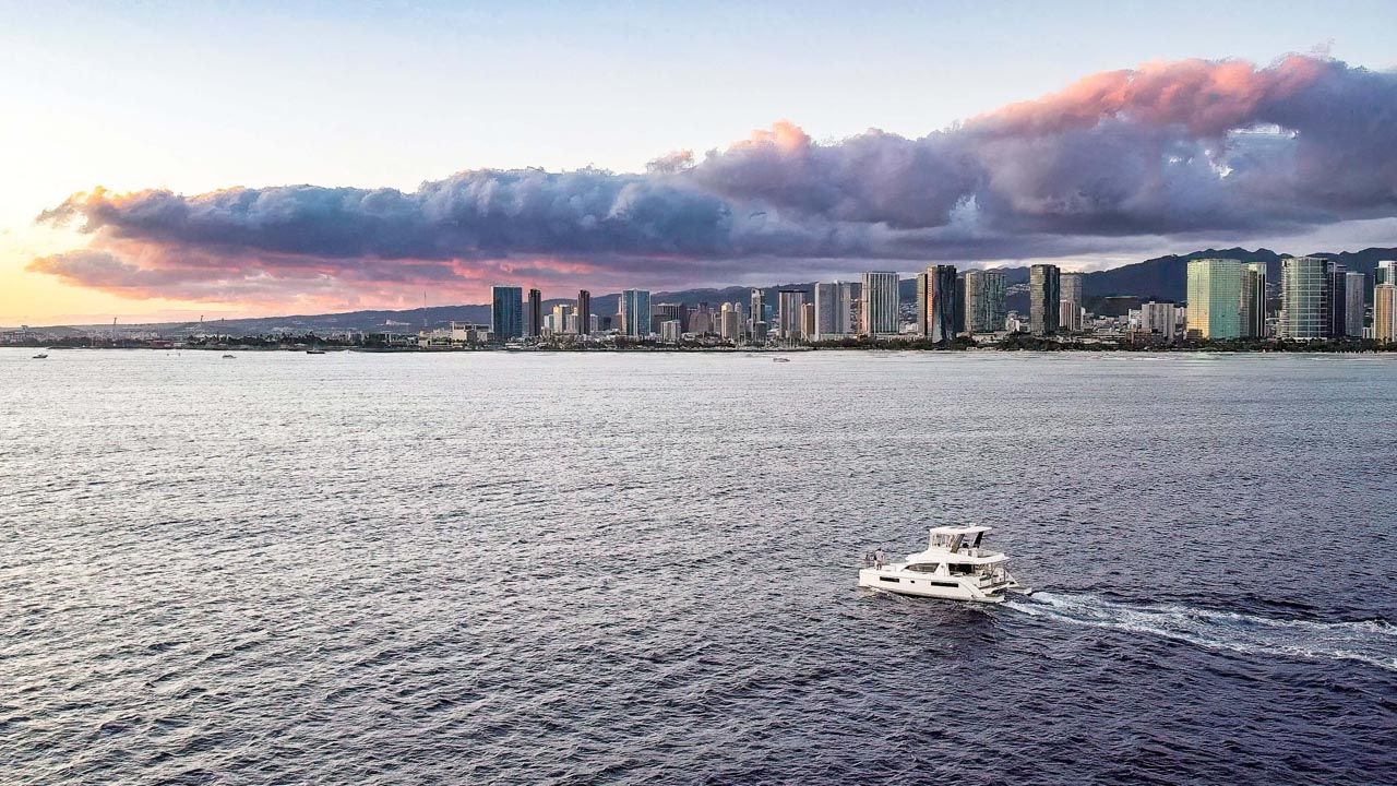 Waikiki Private Sunset + Tasting