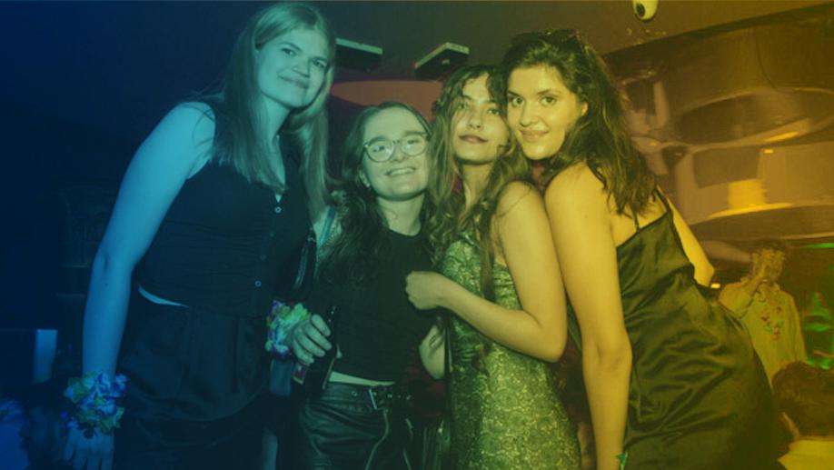 Sommerferien-Party im moondoo Club, Reeperbahn, Hamburg - YouTube thumbnail