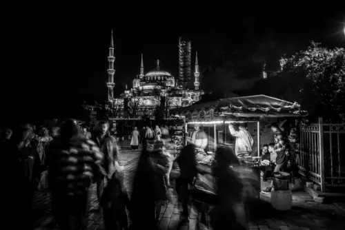 Night Markets for This Summer: A Curated Guide