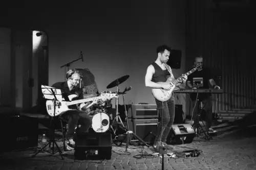 Jam Sessions and Open Mic Nights in Amsterdam: Where to Play and Who to Hear