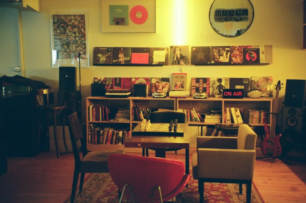 A Guide to Tokyo's Jazz Kissa Listening Bars
