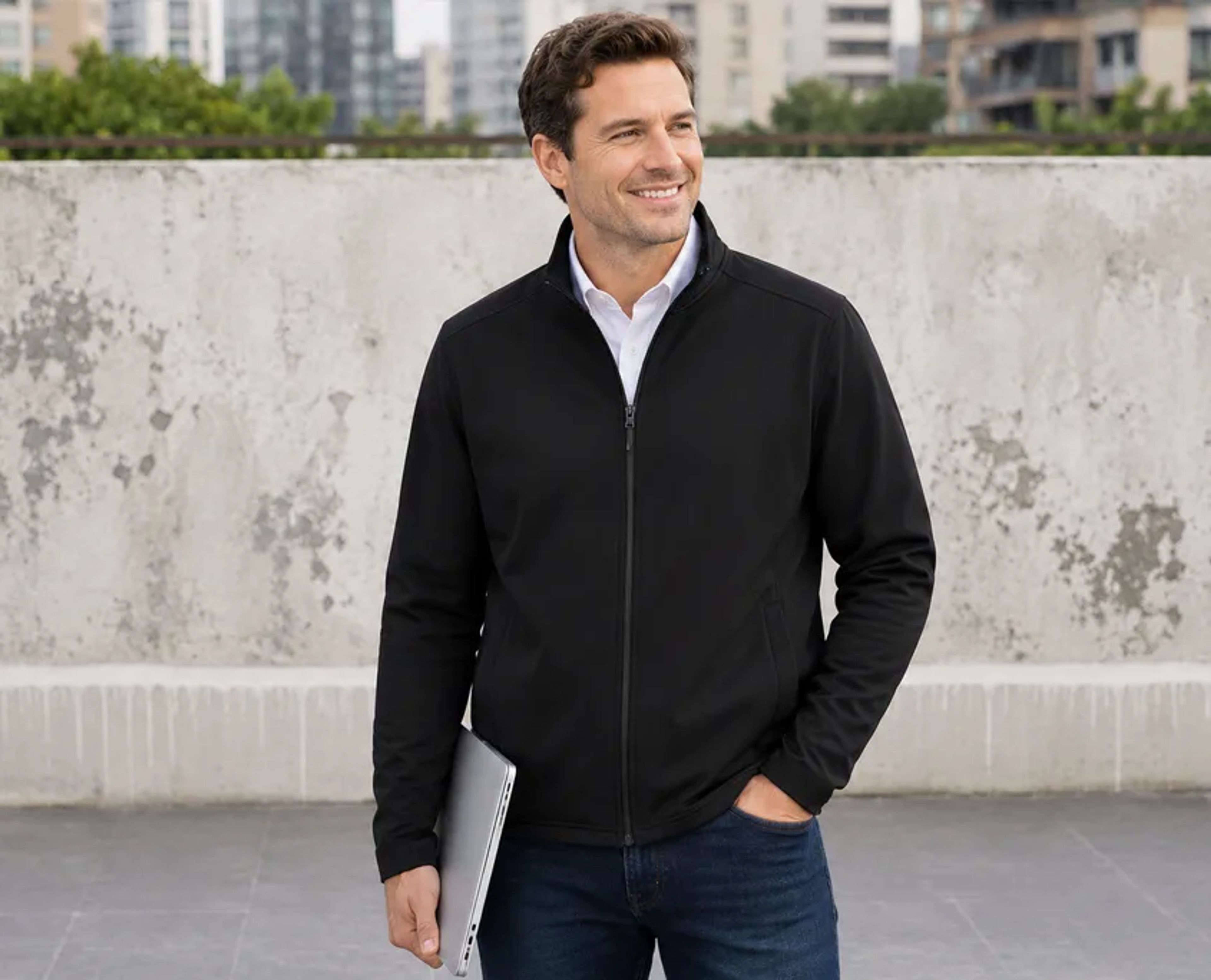 rPet Zip Jacket in black
