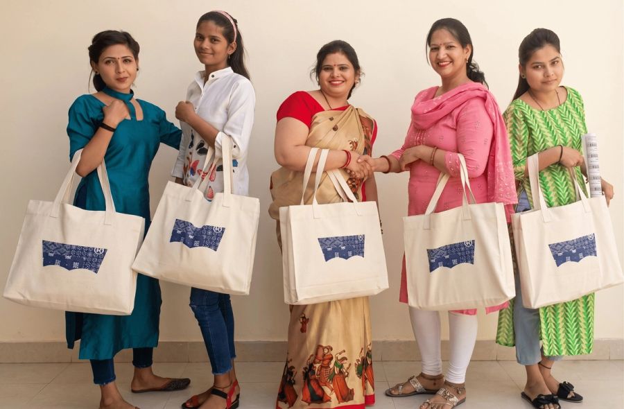 Jaipur, Tirupur & Delhi NCR: Which Indian Apparel Cluster Fits Your Brand