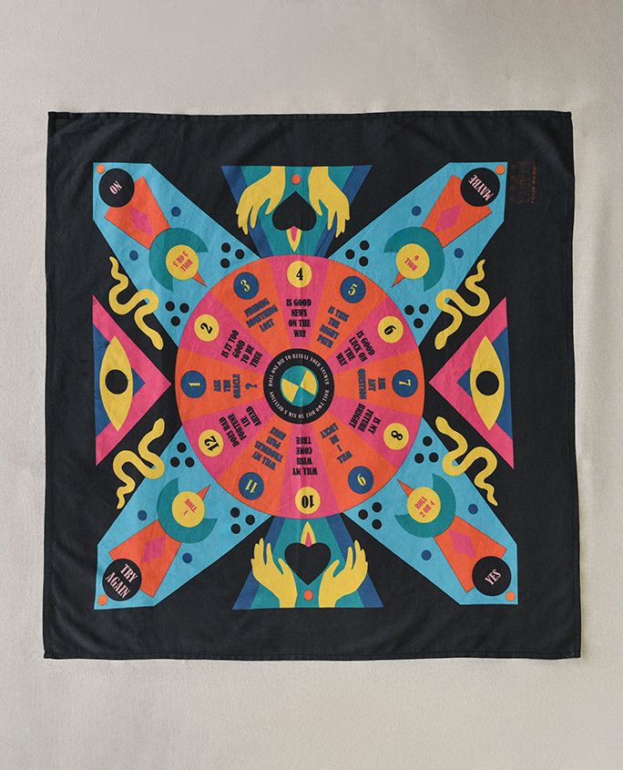 Bandana in 100% cotton lawn with digitally printed artwork